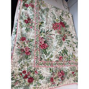 April Cornell MERRY ANTIQUE Floral 60 x 101 "‎ Tablecloth ditsy pink/ red roses